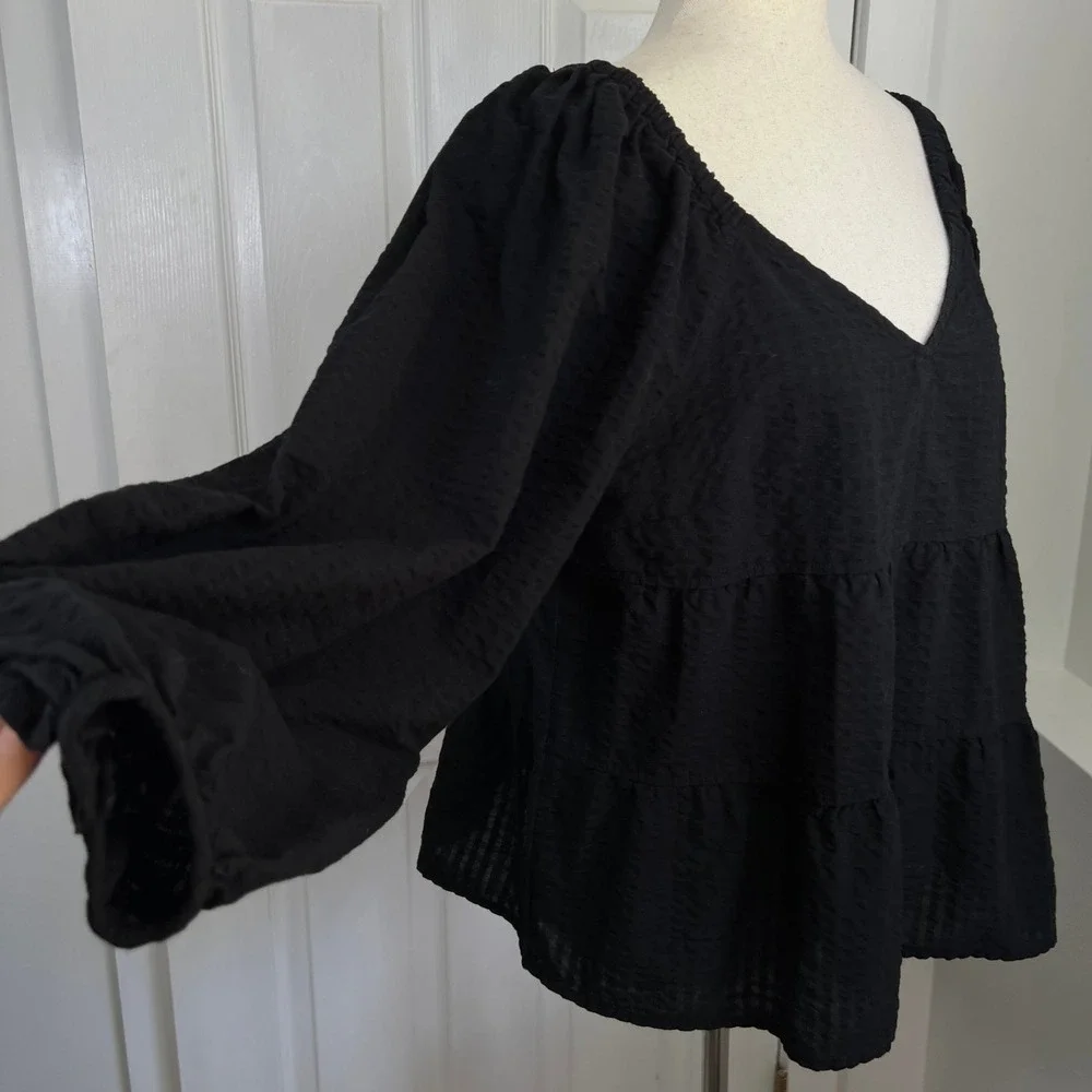 Old Navy Black Tiered Peasant Blouse Puff Sleeve Cottagecore Top Boho Size L
